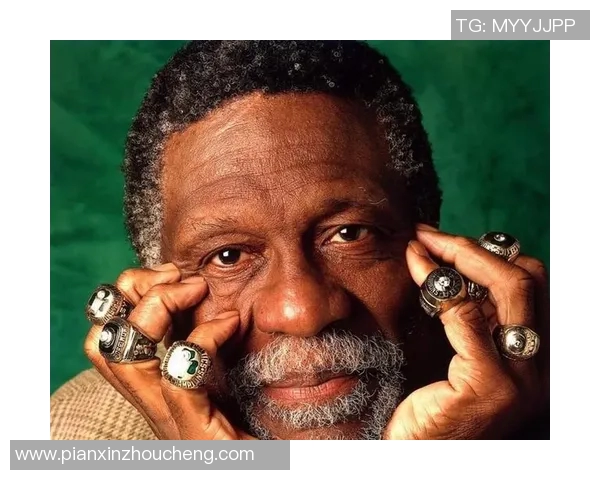 比尔拉塞尔的传奇旅程从默默无闻到篮球巨星的辉煌成就