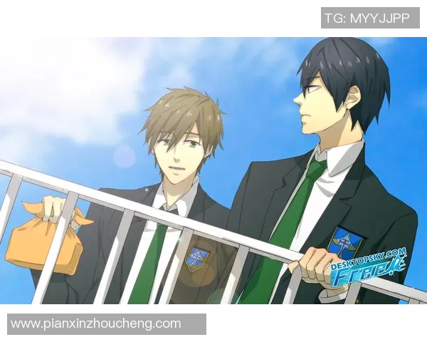 日本足球明星与动漫角色齐聚一堂的精彩合照展现梦想与激情